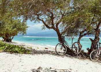 Banda Neira: Pulau yang indah di jantung Indonesia