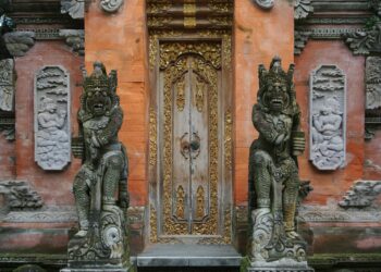 Exploring the Exquisite: The 8 Best Tourist Attractions in Asia